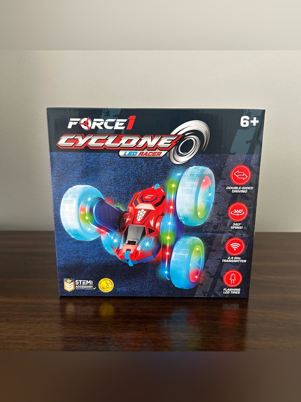 NEW Force 1 Cyclone LED Racer RC Car Toy w/ 2.4GHz Remote + Flashing Tires Red